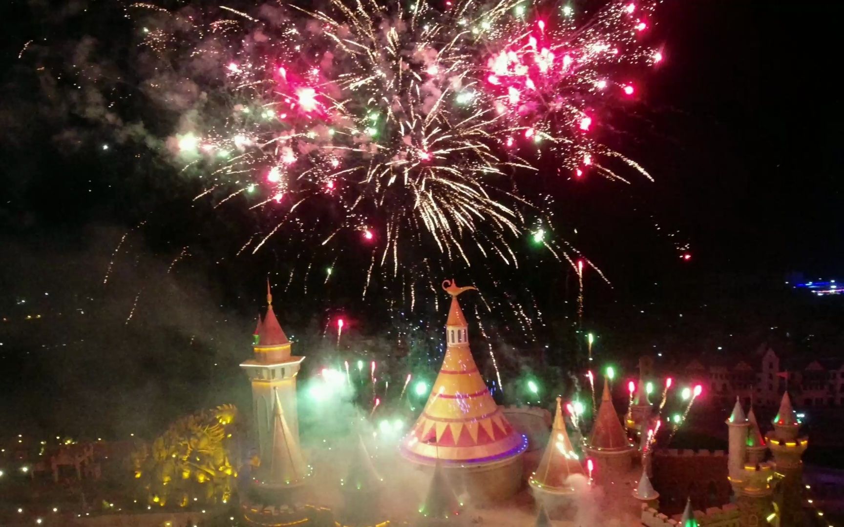 青海最美烟花秀-童梦乐园