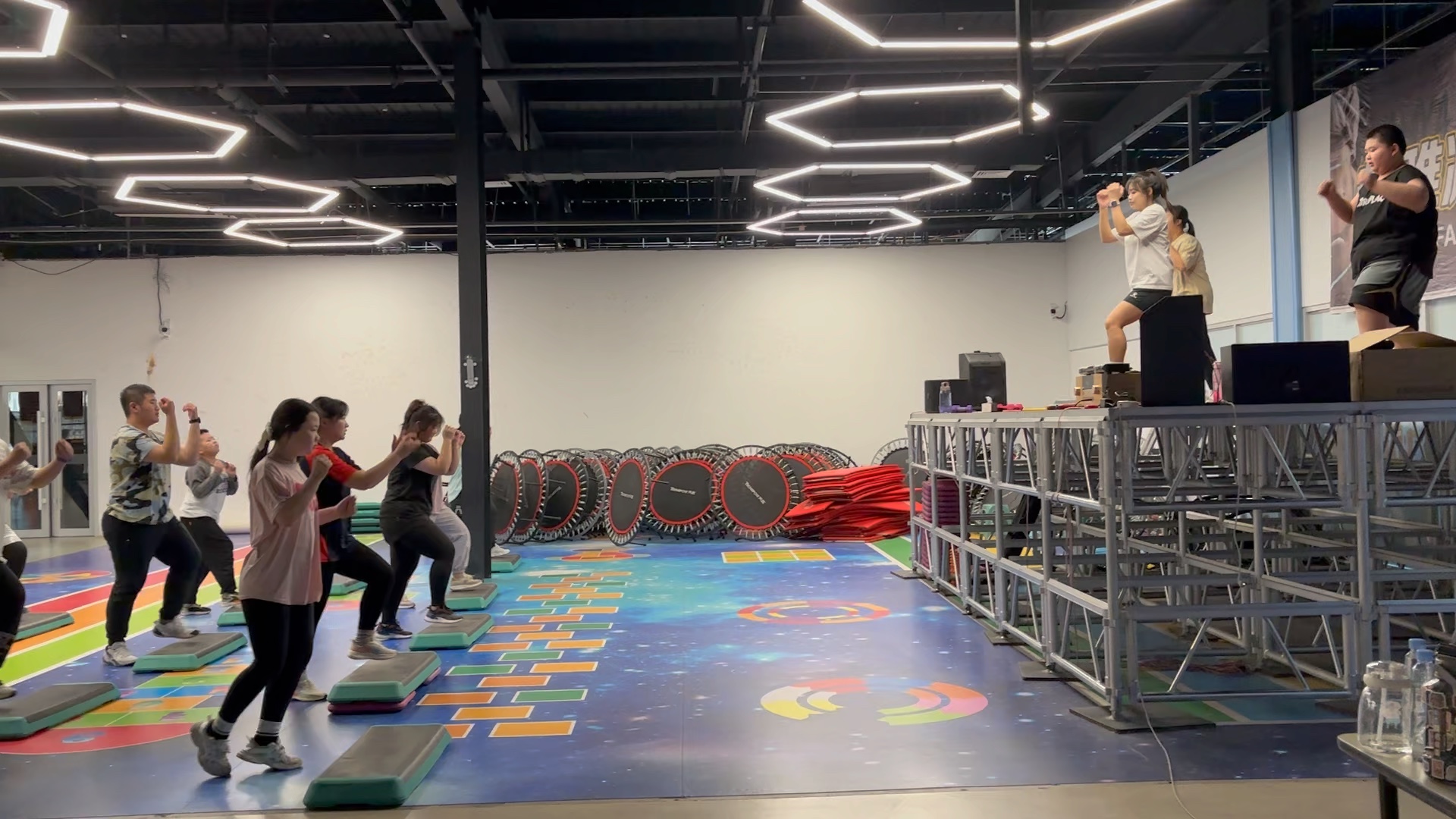 《通辽新雅减肥训练营》