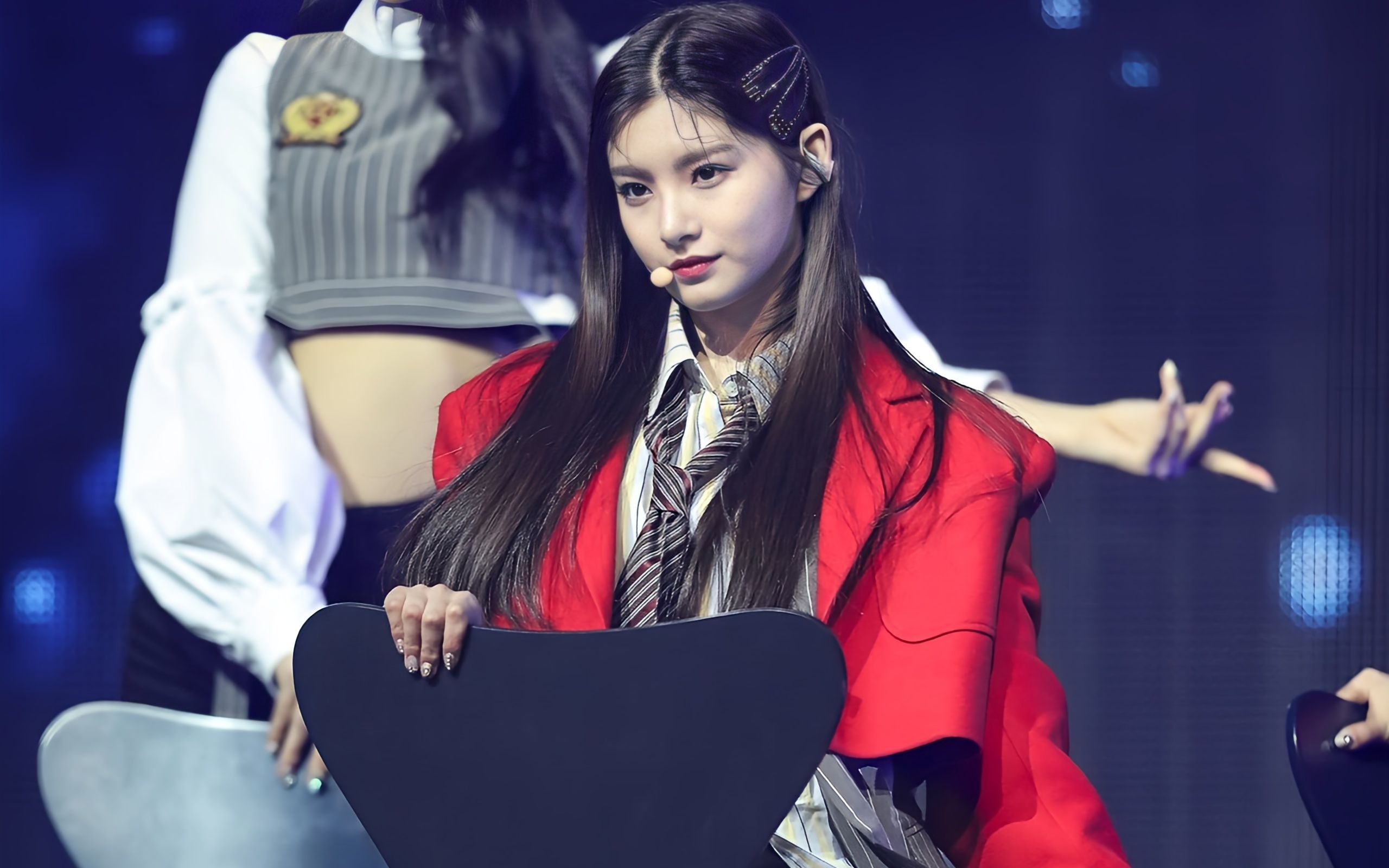 everglow王怡人190318moon4k调色版