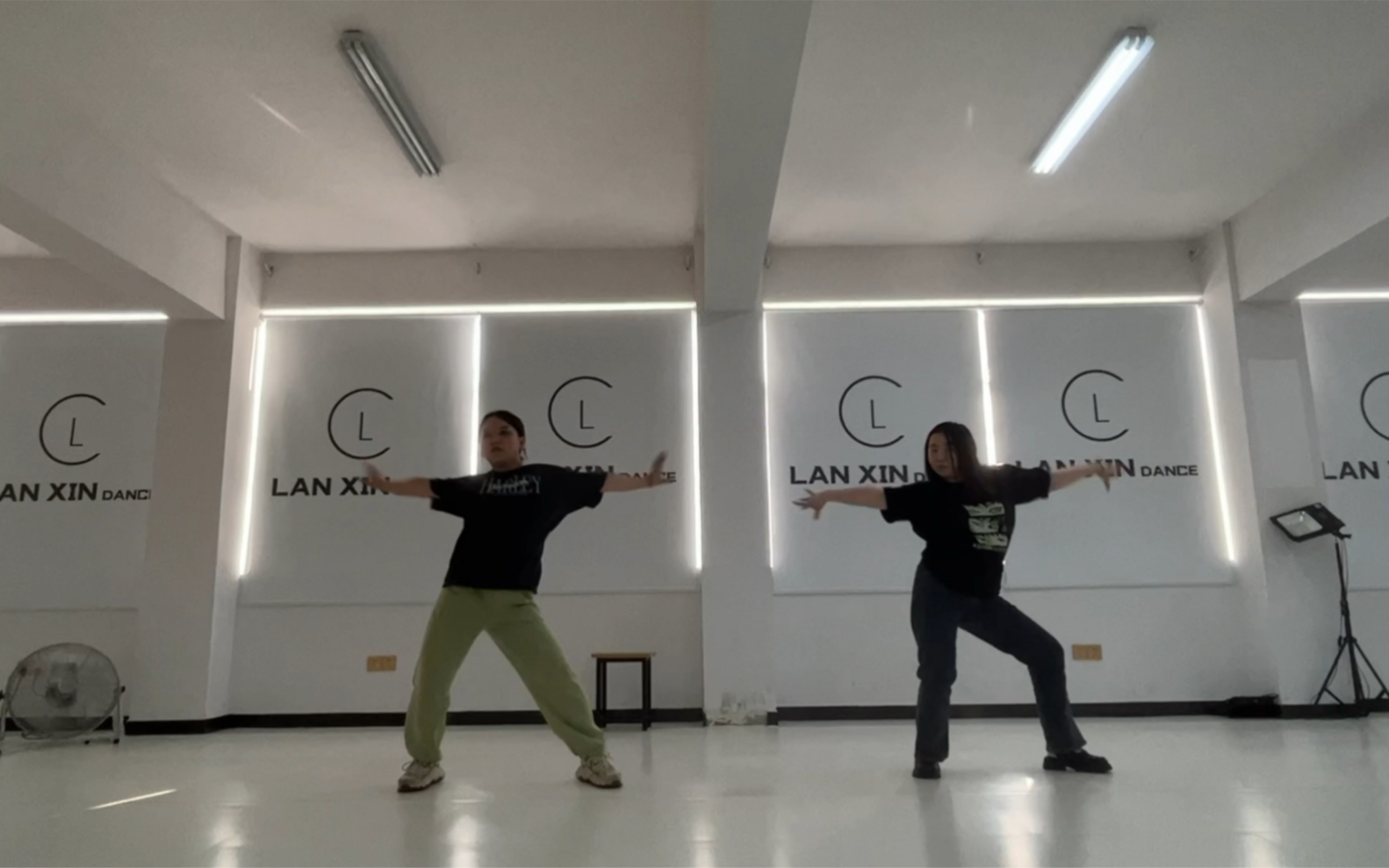 练舞实录17 总算跳舞啦!暑假先跳到这里!浅浅收官!_哔哩哔哩_bilibili