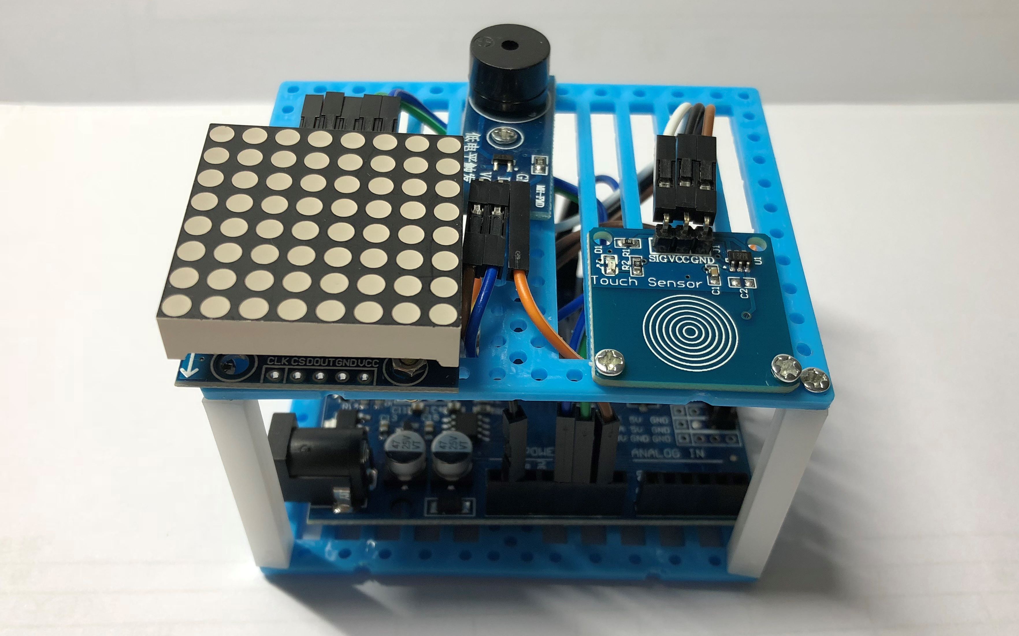 適用於arduino的觸控點陣音樂盒