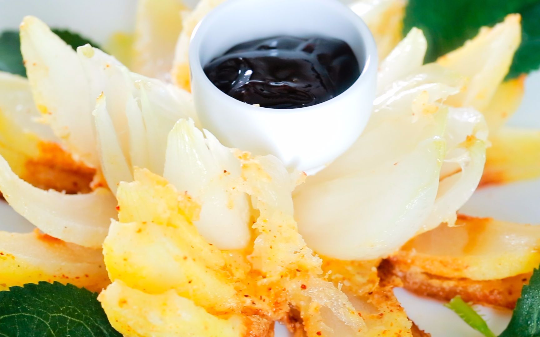 世界杯油炸洋葱花炸一朵美丽的洋葱花今晚不做白莲花