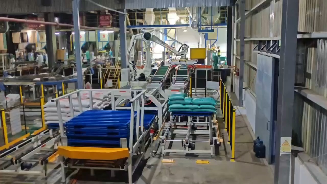 多线饲料码垛机器人工作效率高24小时工作