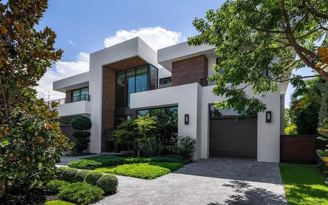 在佛罗里达州劳德代尔堡的一座精致时尚的现代滨水别墅|2542 aqua