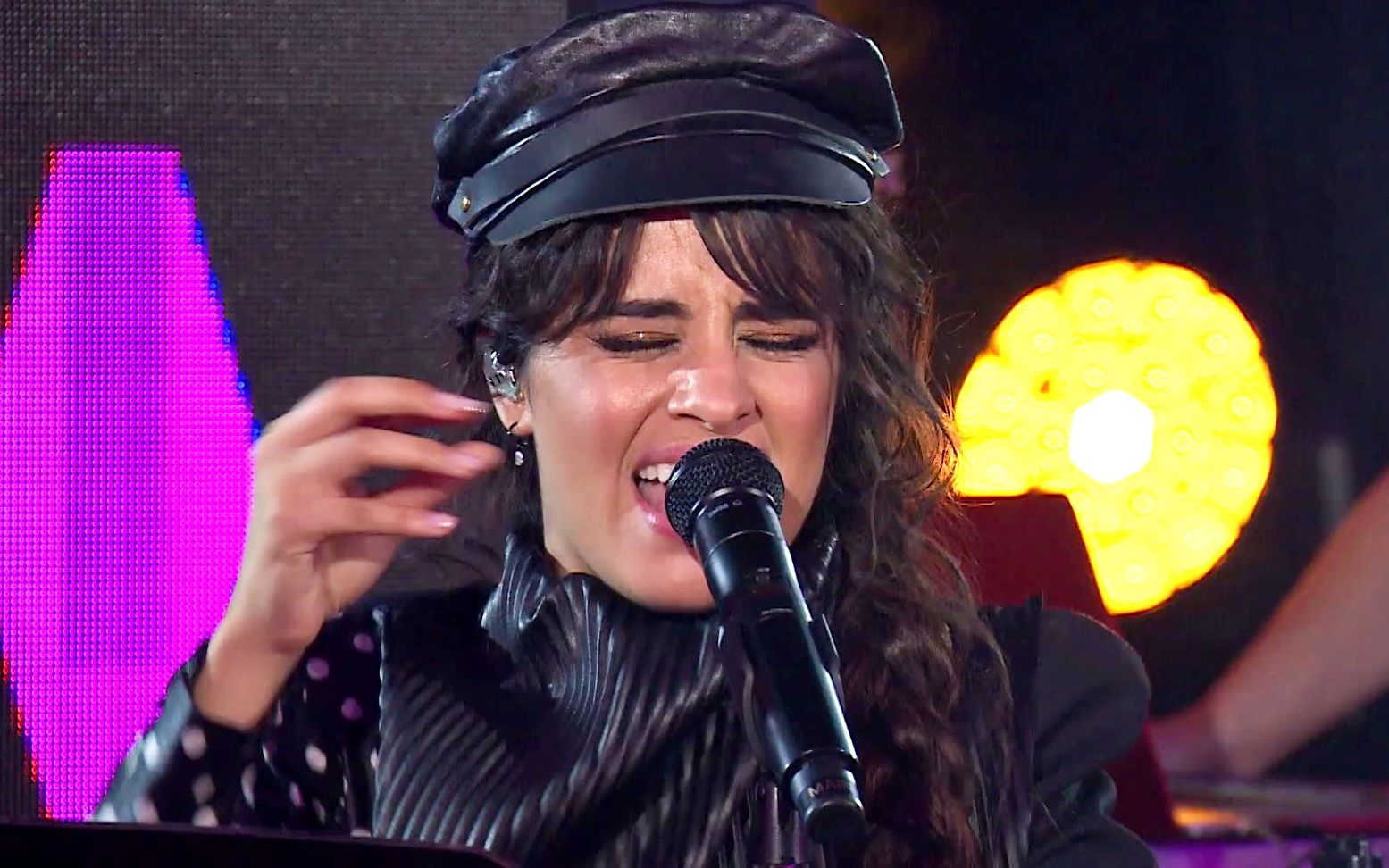 卡妹camilacabello最新现场表演一气呵成的唱功