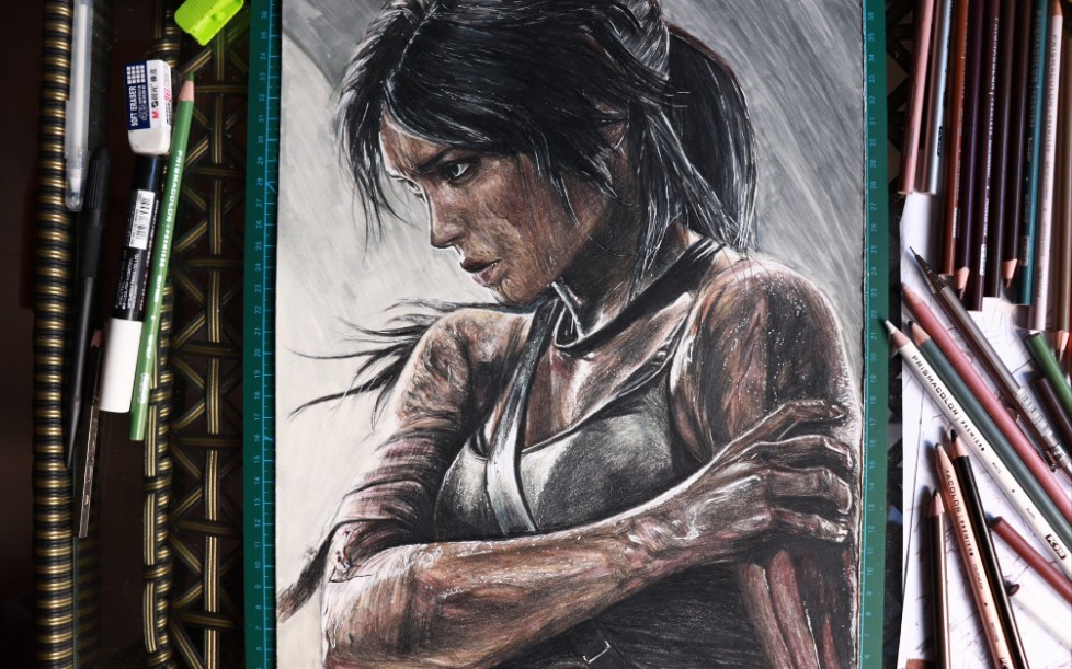 彩铅手绘画一幅古墓丽影9的劳拉这次真的很复杂