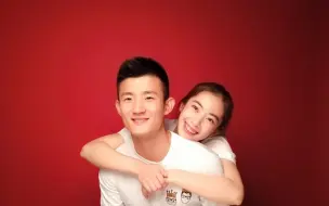 Tải video: 【谌龙×王适娴】 羽毛球界金童玉女 爱情最美好的模样