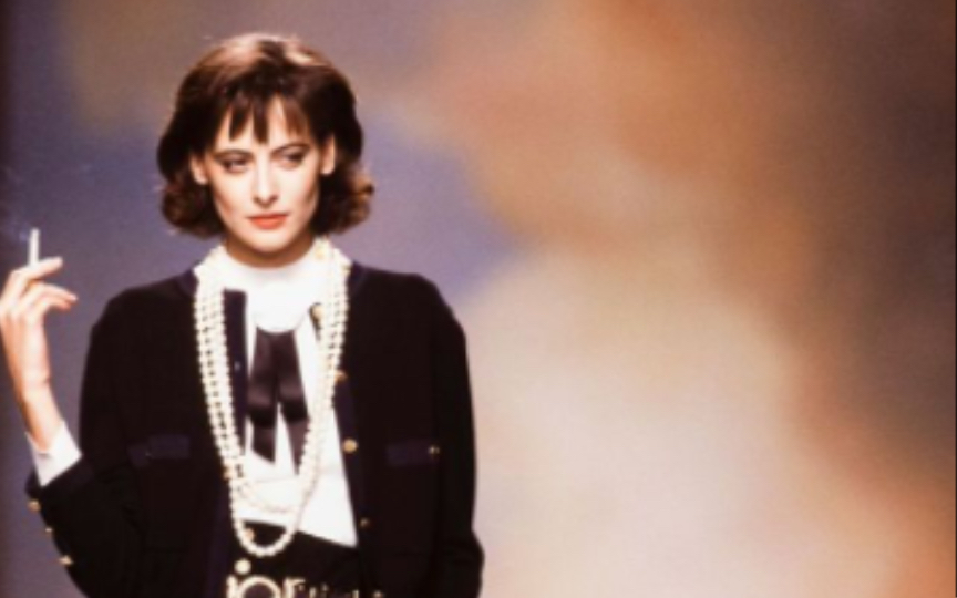 香奈儿史上最美山茶花伊娜 ines de la fressange 80年代chanel秀场上