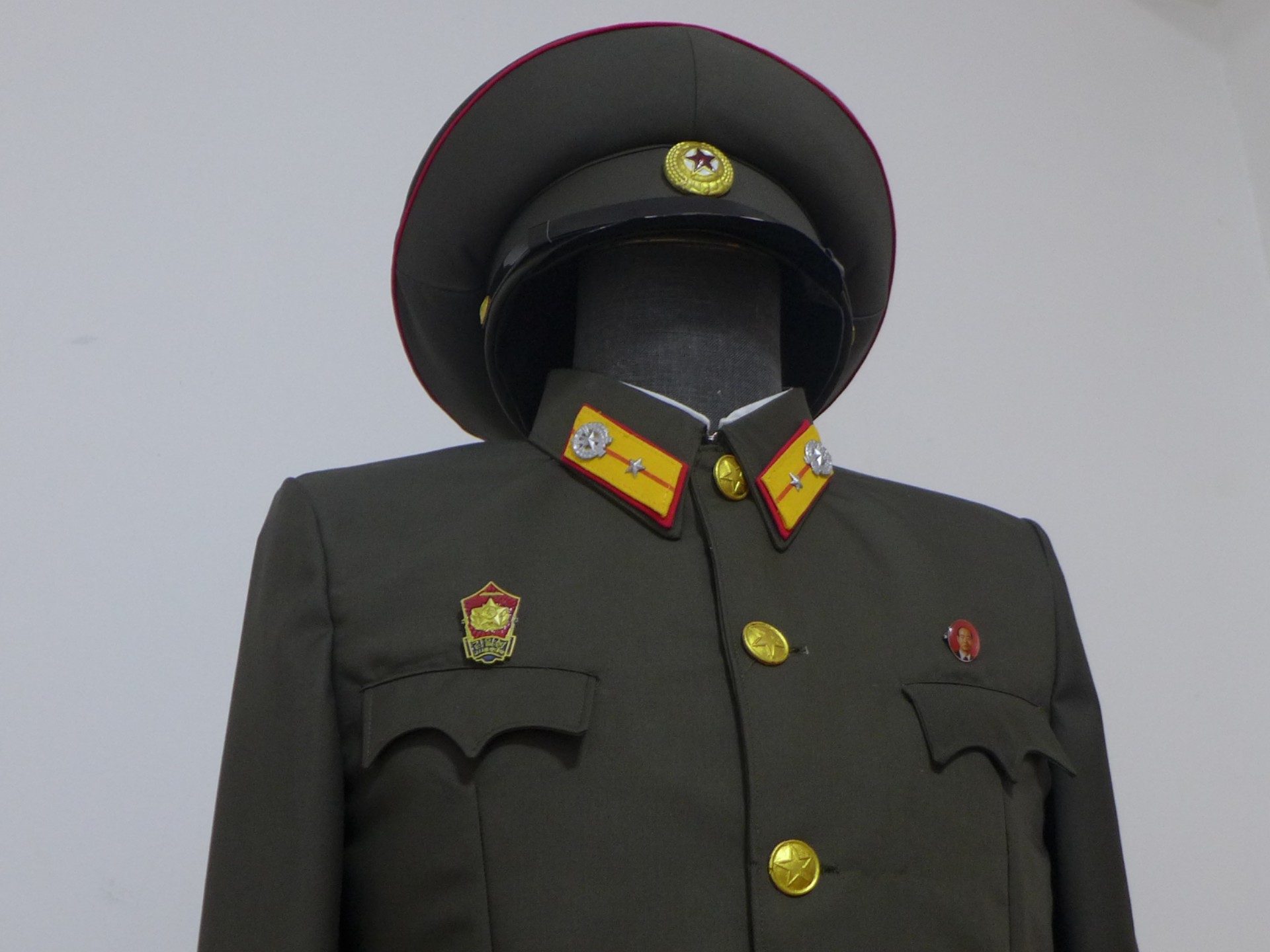小将复刻 朝鲜常服展示
