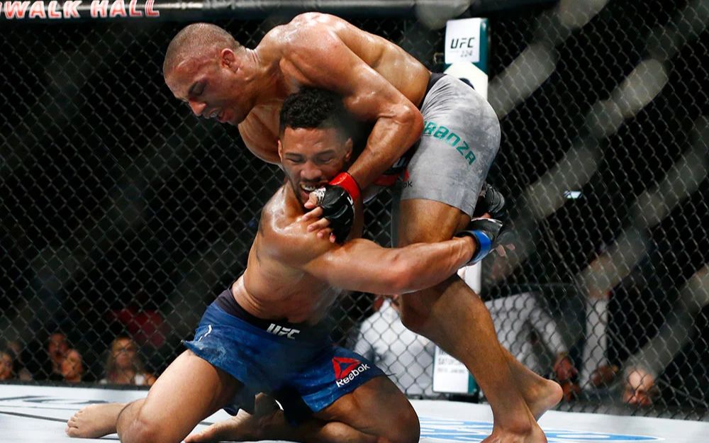 【ufc经典比赛】你也想起舞吗?凯文-李 vs 艾德森-巴博萨