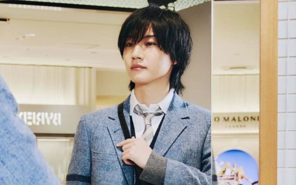 【樱田通】这身偏学院风的西装好看