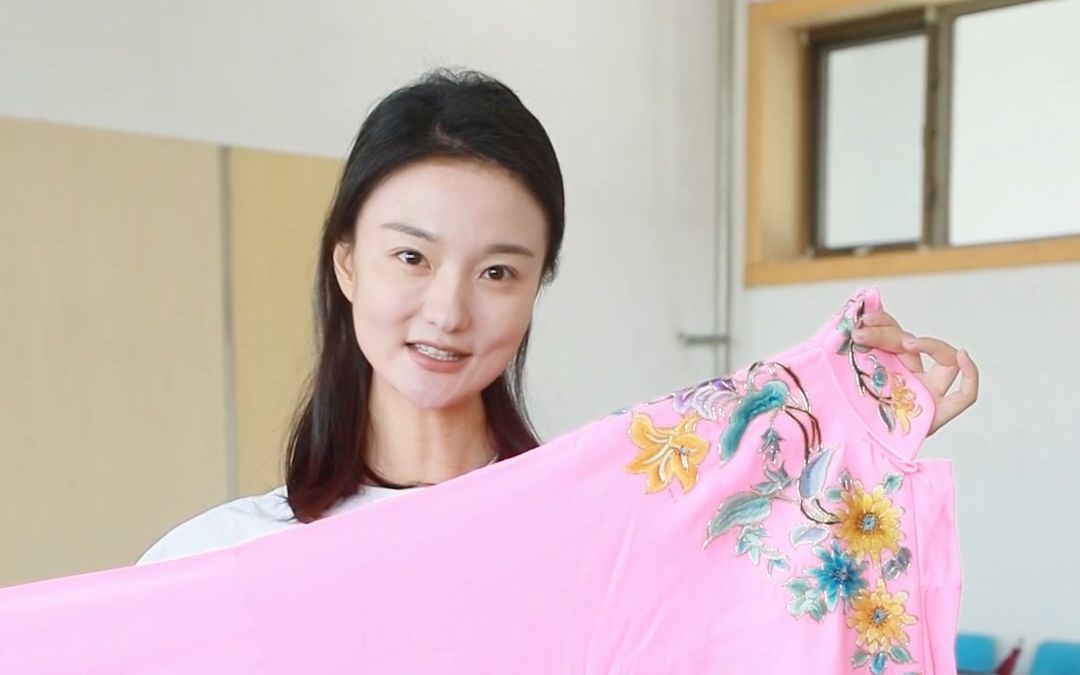 李林晓带着"宝贝"来啦!