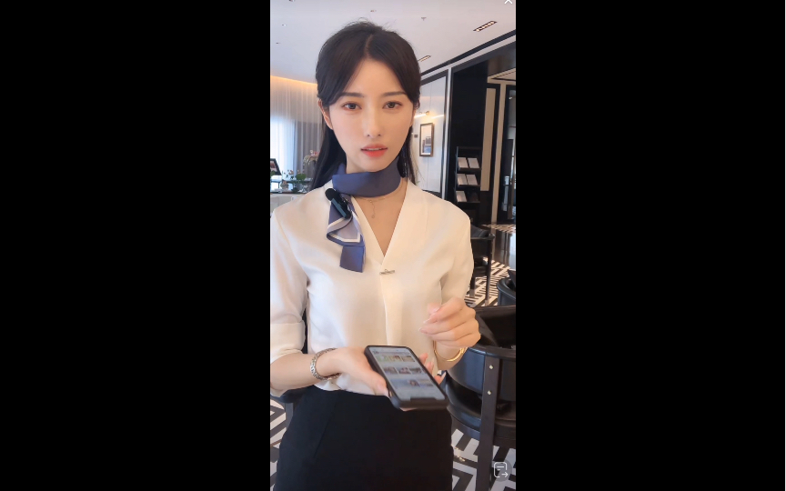 dy 是小朱吖