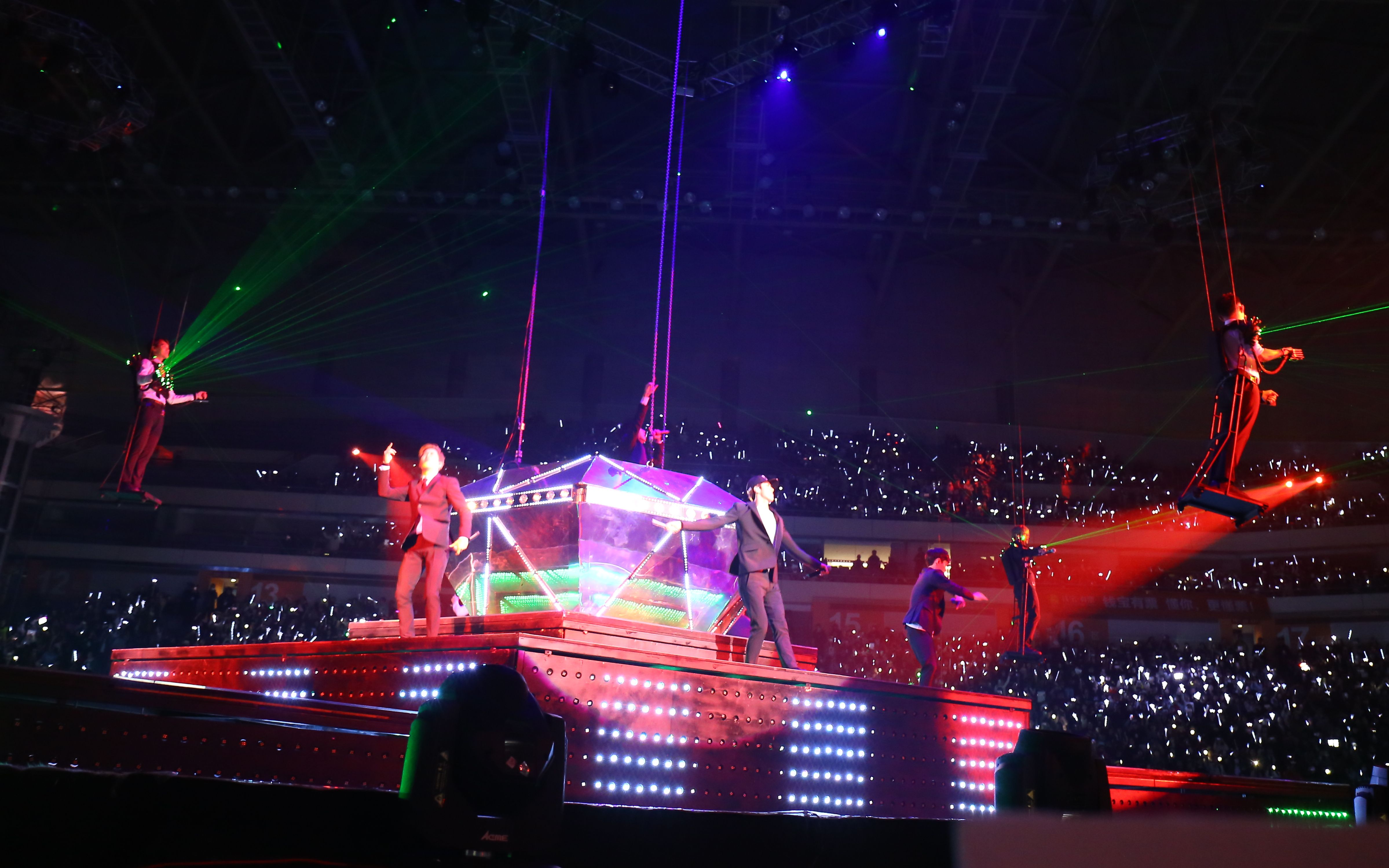 挑战你的荷尔蒙极限|exo最燃爆的live现场!没有之一!不炸来战!