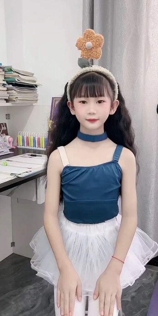 我是萱宝宝吖:爱跳舞的小姑娘