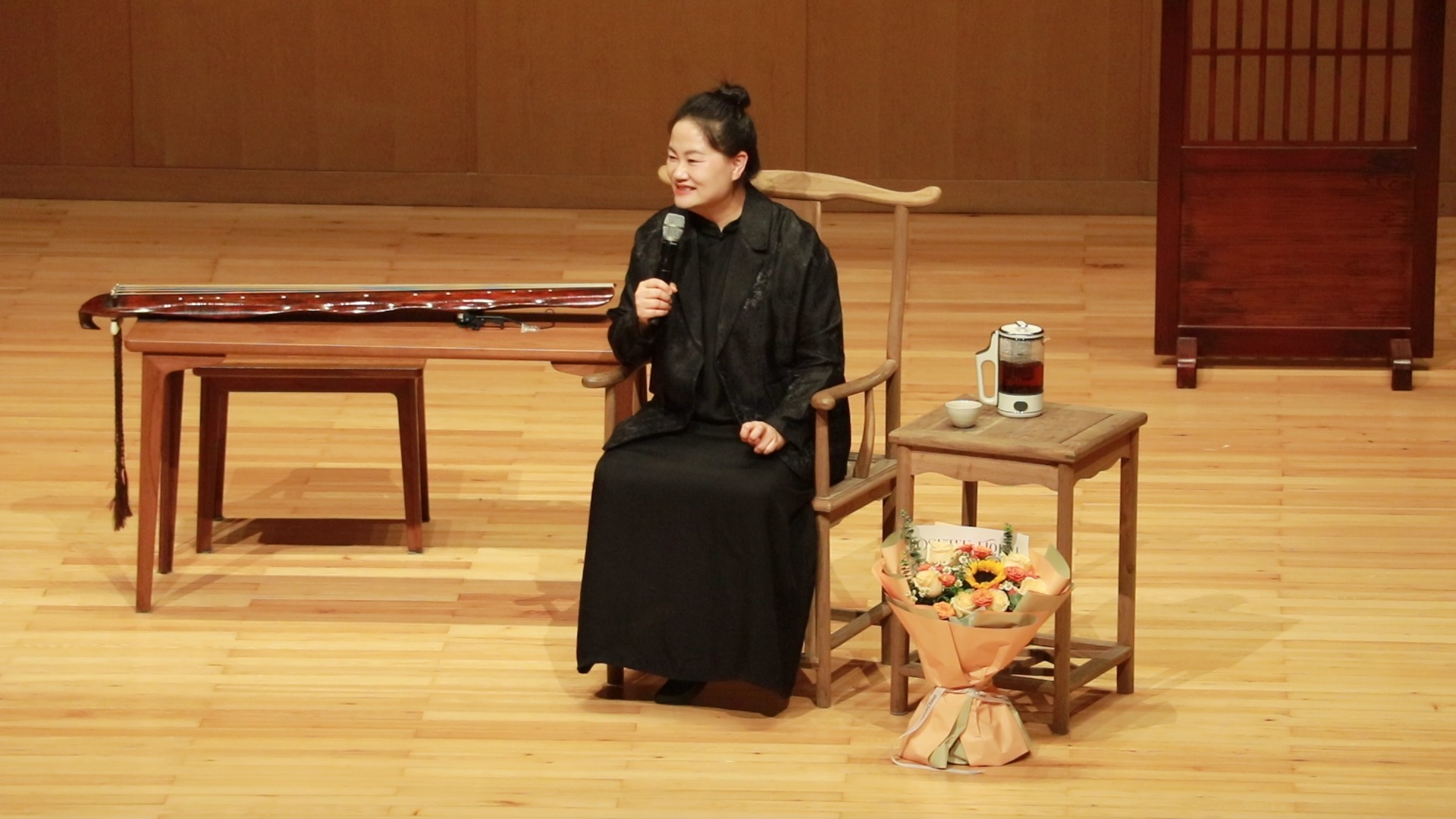 古琴巫娜老师 深圳 自存