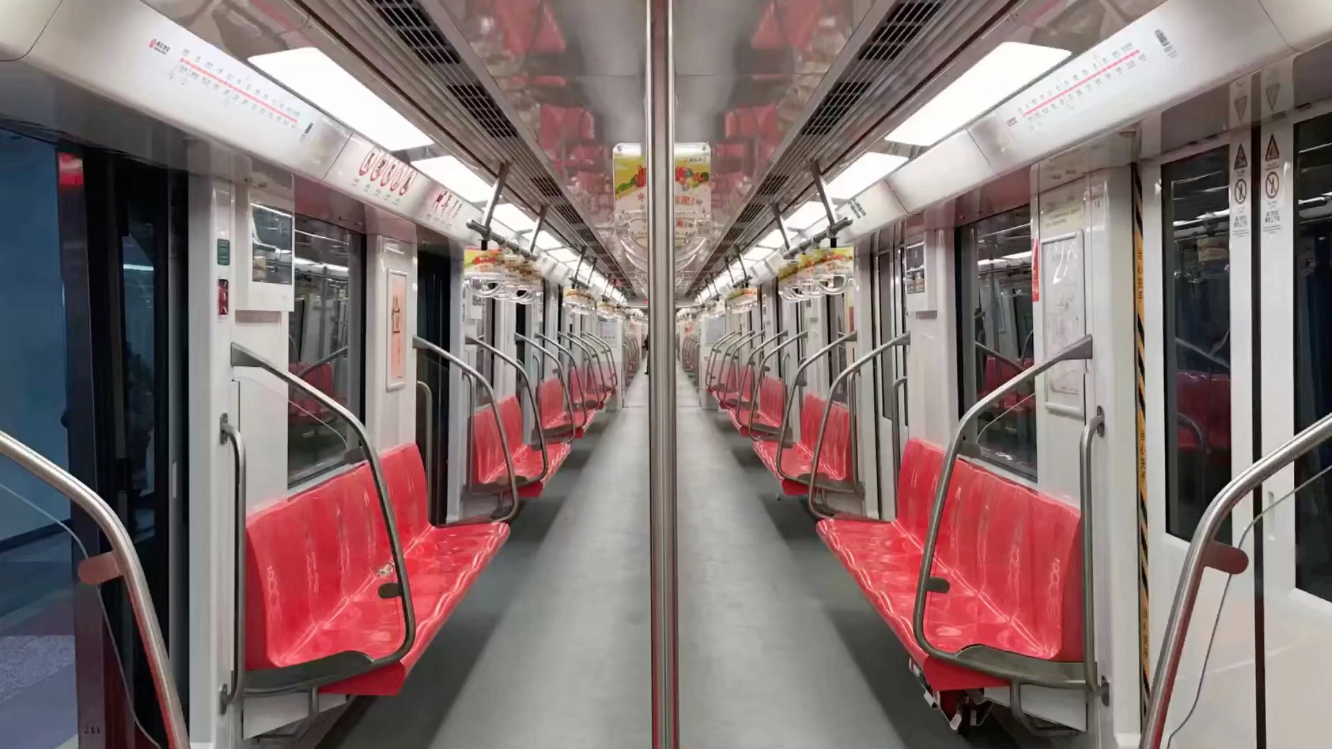 【南京地铁】2号线新老车内饰对比