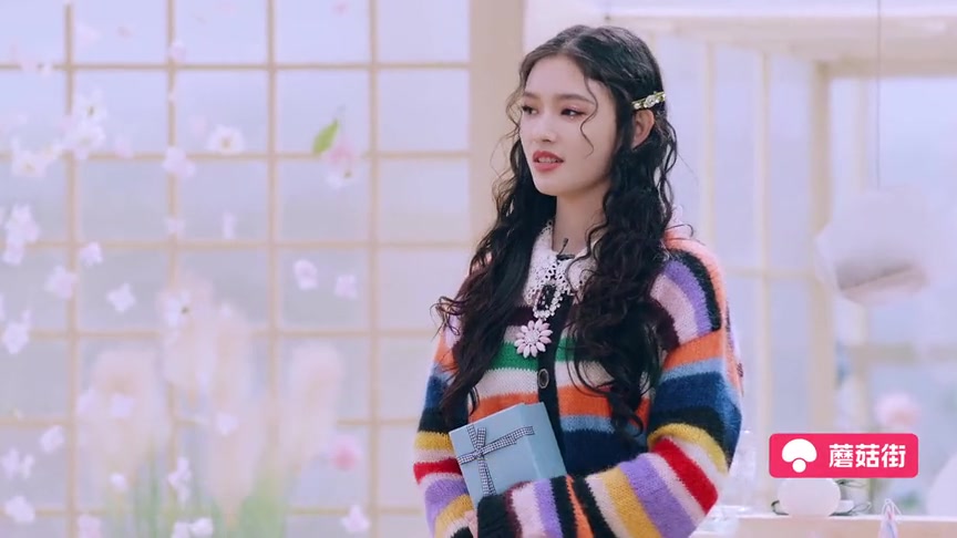 beauty小姐3费启鸣触发男女知识领域墙一脸疑惑惊呆林允
