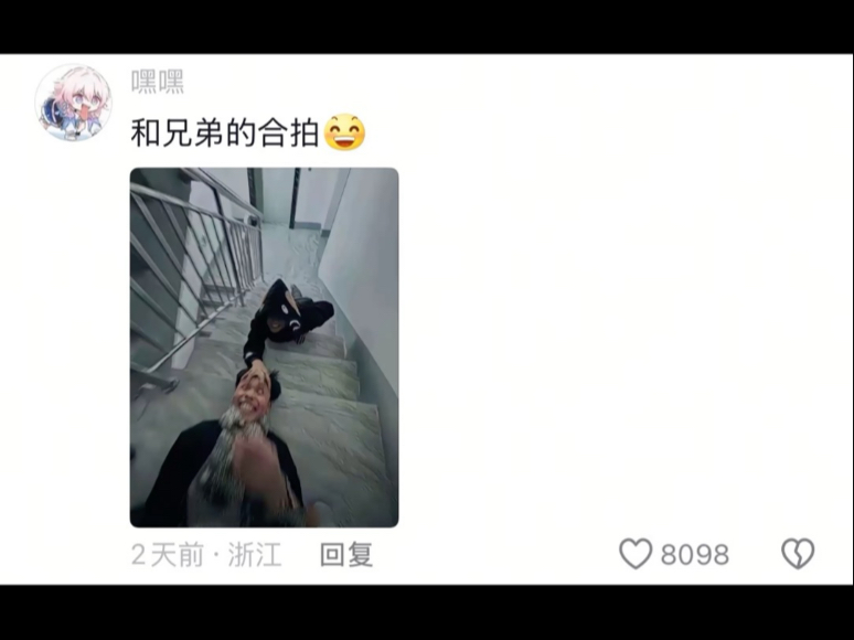 评论区摄影作品锐评，暗网管理员都被吓哭了！