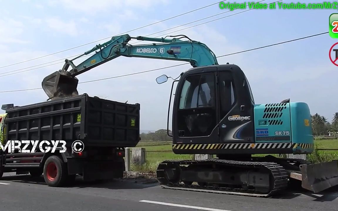 【高能现场】小型挖掘机预拌水泥混凝土卡车拓宽道路哔哩哔哩bilibili