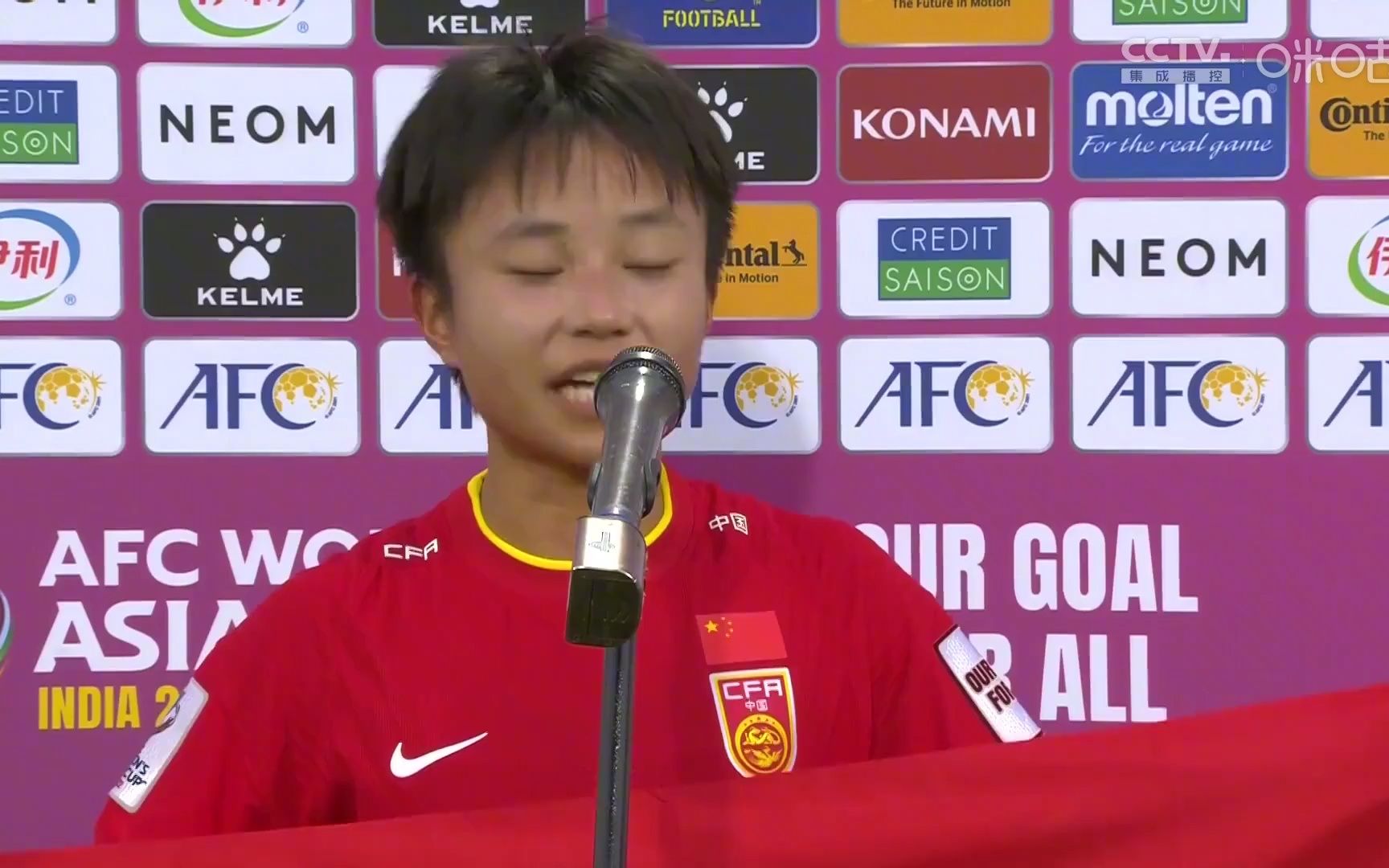 张琳艳获女足决赛全场最佳女足张琳艳采访时可爱嘴瓢