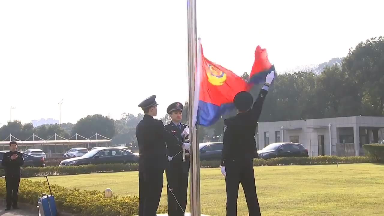 [图]视频来啦！北仑庆祝首个中国人民警察节