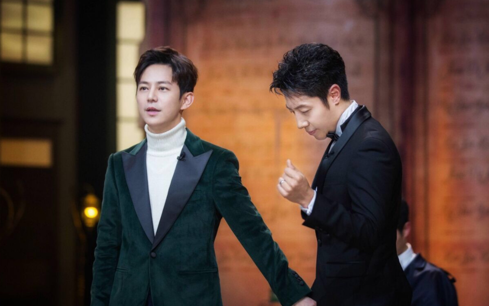 「双北」「高甜」「勾指起誓」无刀 放心观看