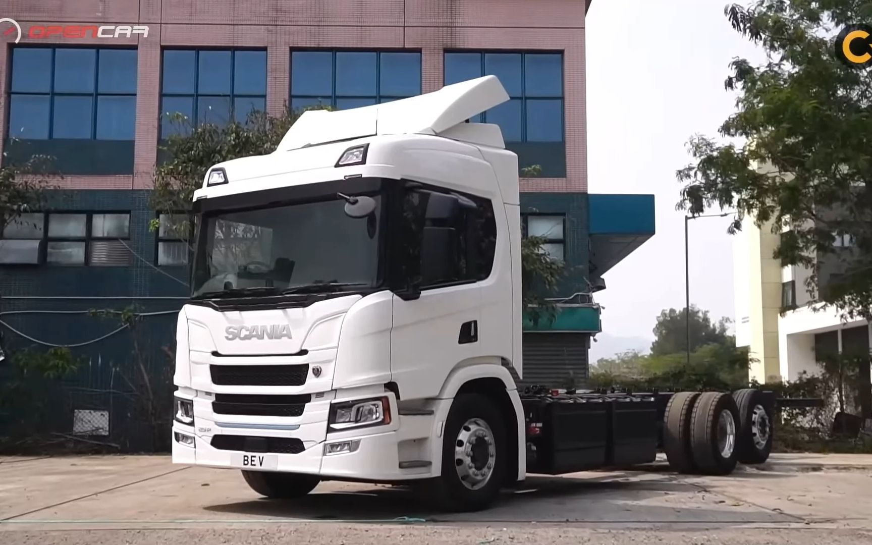 【香港试驾体验】纯电斯堪尼亚 25p卡车!