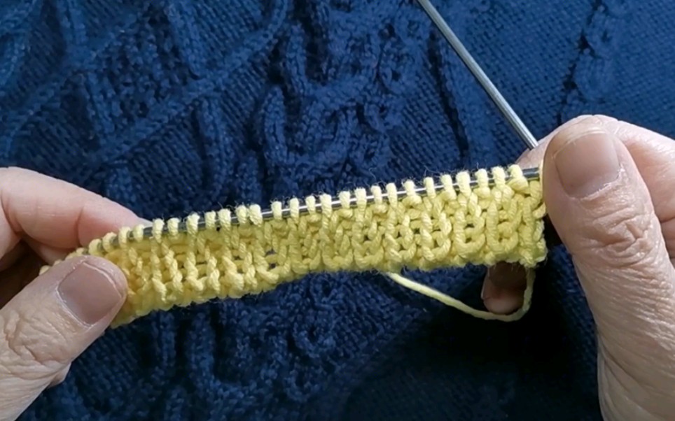 机器边的手起针方法,这种起针跟机器编织毛衣起针效果一样的漂亮
