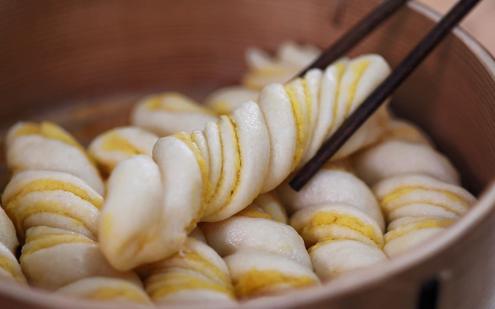 日式鸡蛋卷的做法_【图解】日式鸡蛋卷怎么做如何做好吃_日式鸡蛋卷家常做法大全_吉利娃_豆果美食