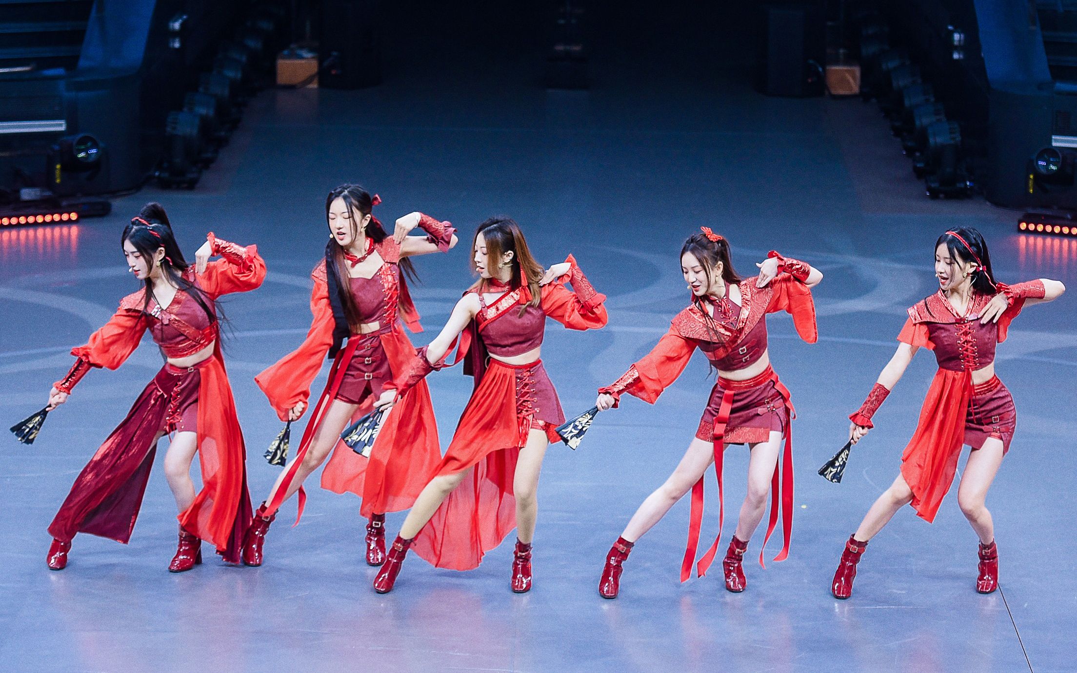 【sing女团】《红莲》——腾讯now直播2021年度盛典(2022.1.