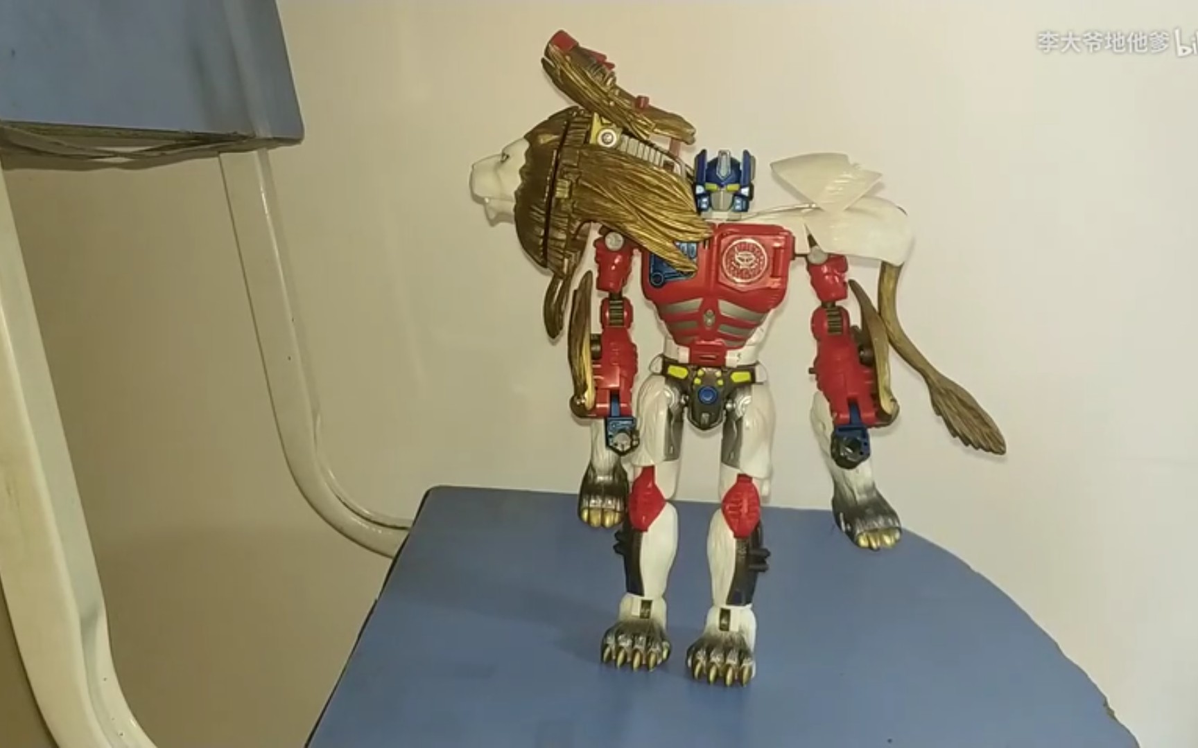 变形金刚 超能勇士2 bw2 白狮擎天柱 视频介绍