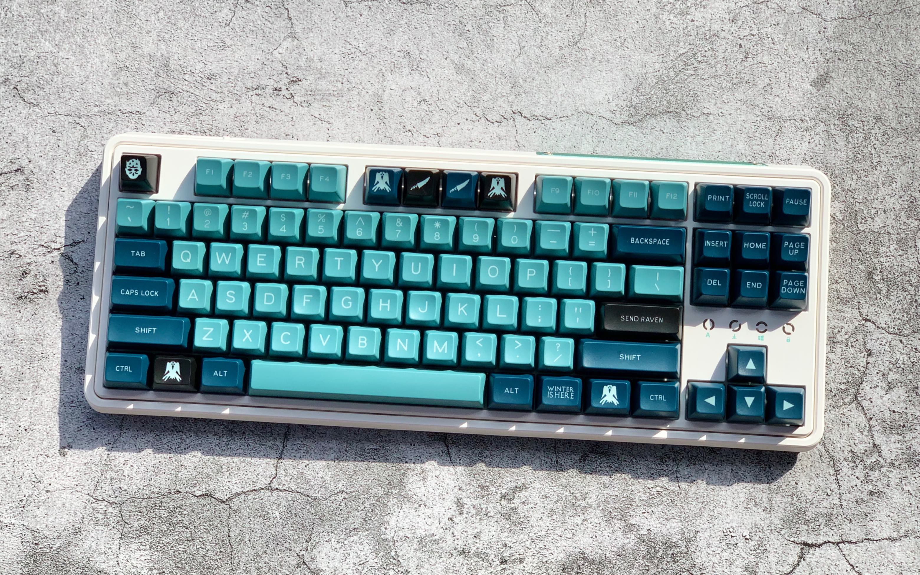 「展示/打字音」腹灵cmk87冰薄荷配maxkey夜王sa键帽/集贤白轴_哔哩