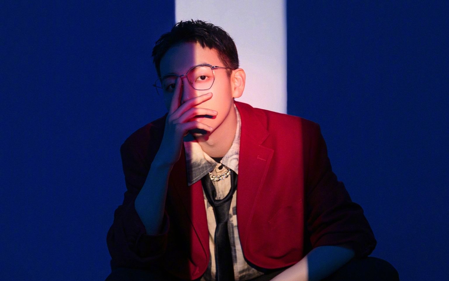 【胡夏/追光吧哥哥舞台混剪】顶着最奶的脸做最a的斯文败类_哔哩哔哩