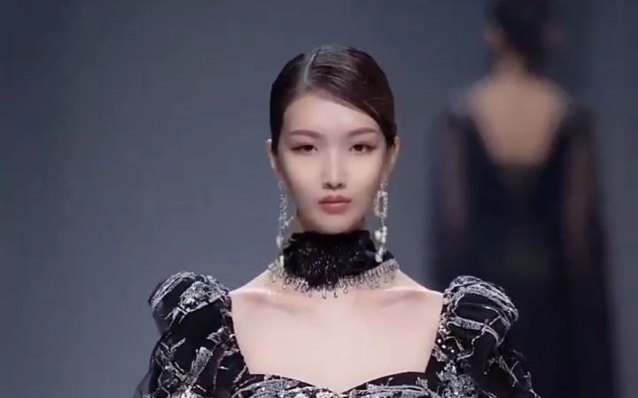 深圳时装周模特李天舒