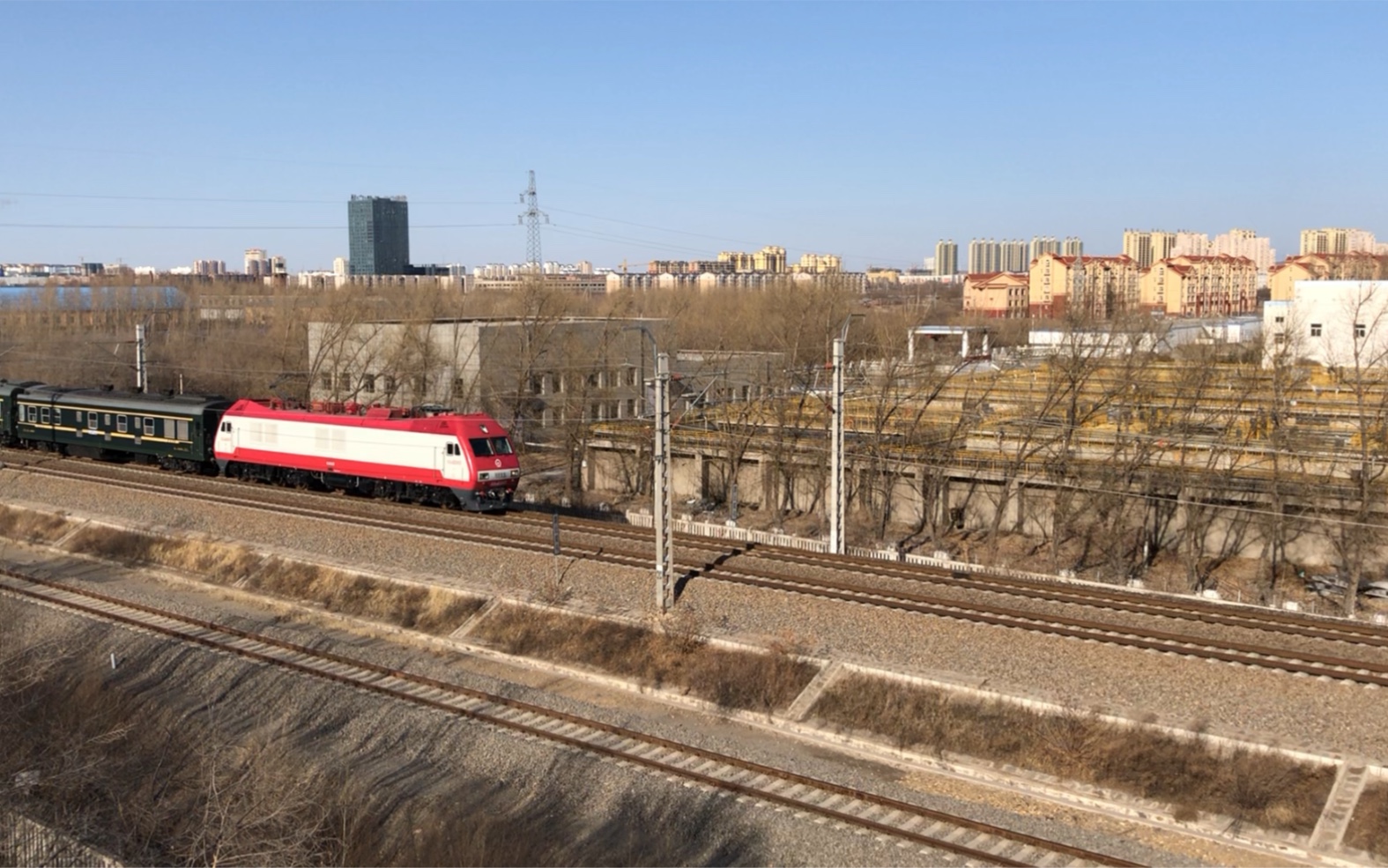 解除套跑的k7306首拍 本务ss9g 0203