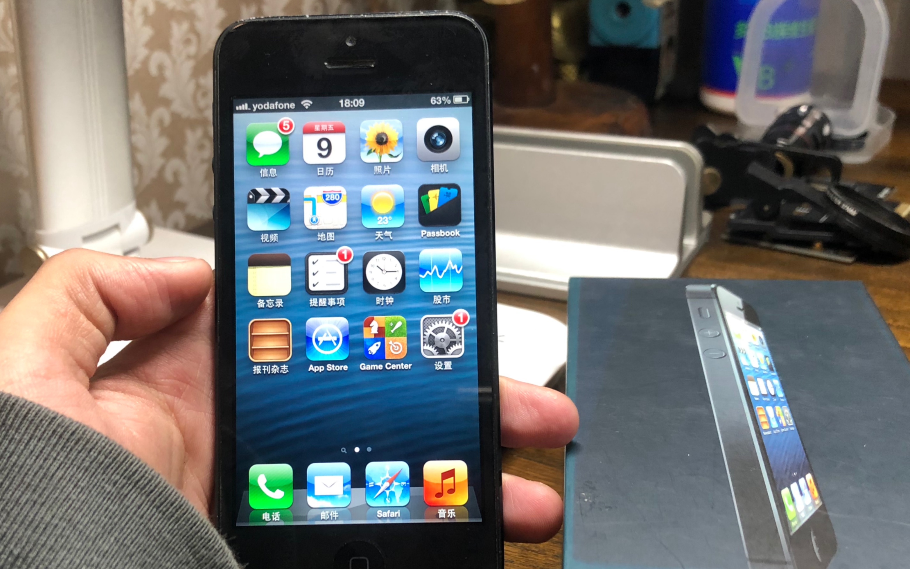 测评为什么iphone5是我最喜欢的手机绝对的ios6拟物化巅峰体验