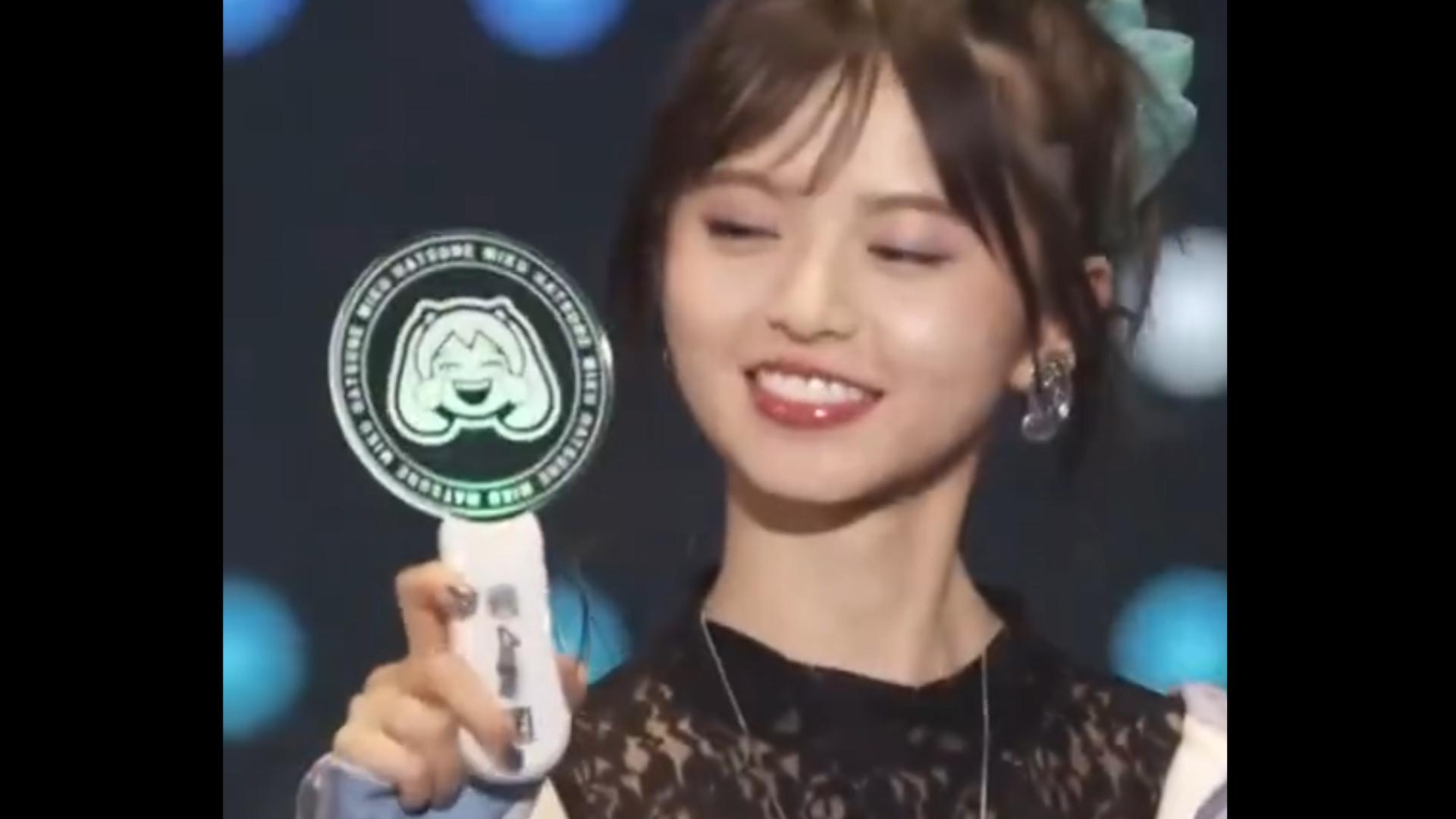 可爱的斋藤飞鸟走秀【不心动挑战】