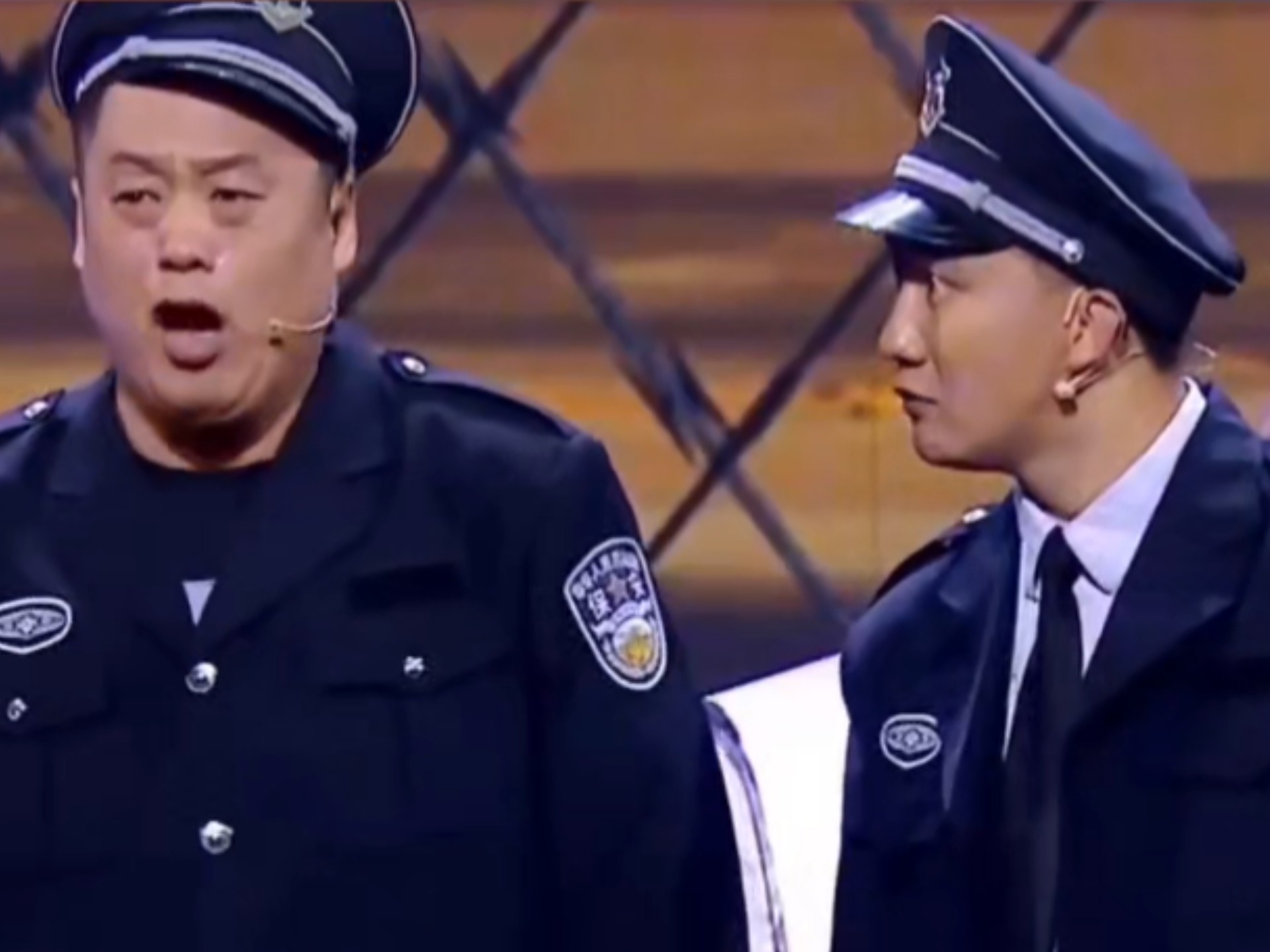 程野,宋晓峰,杨冰小品《我要飞》拆家造飞机,实现飞天梦