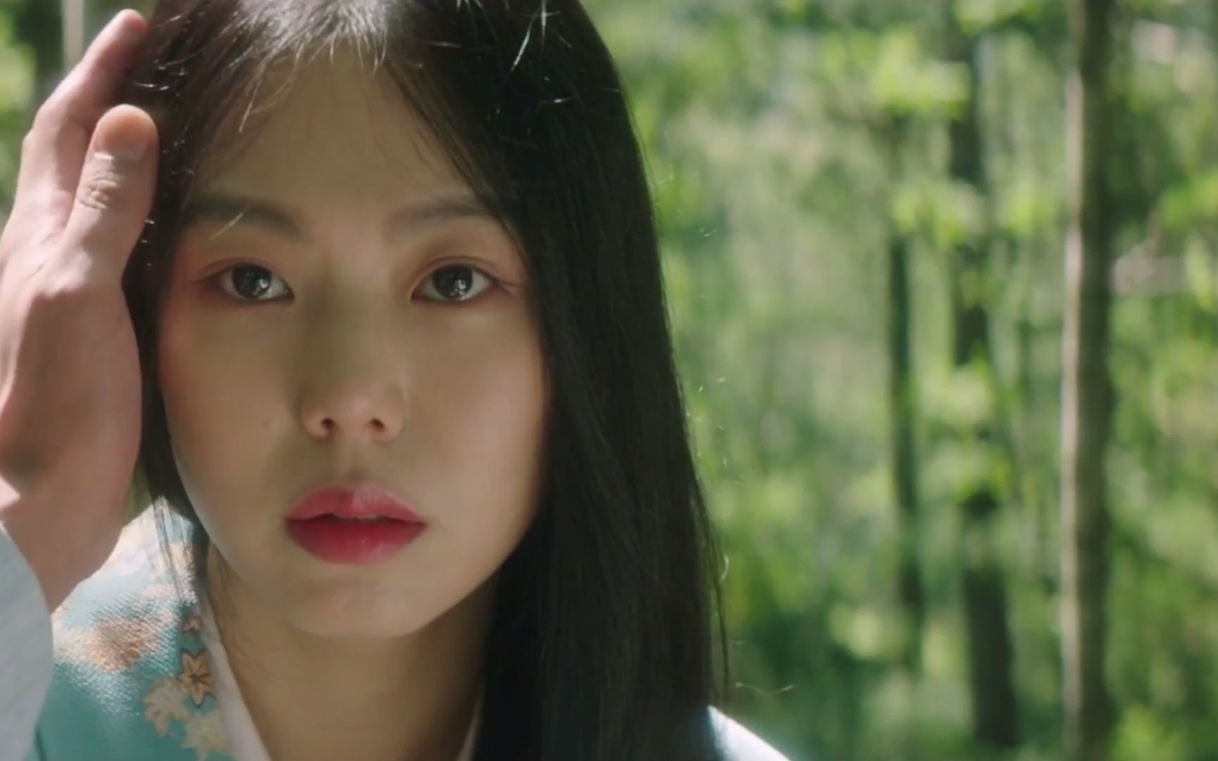 [混剪][片段]韩国悬疑片 由金敏喜金泰梨两位主演的韩国电影《小姐》