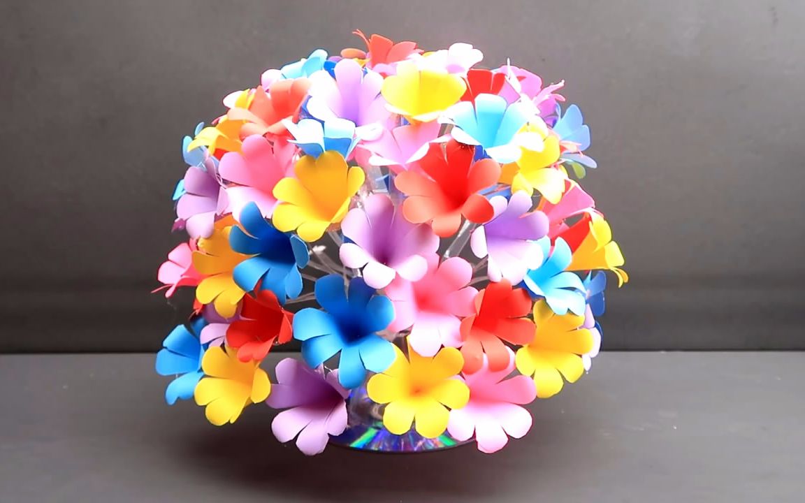 生活小妙招,七彩纸艺花瓶的制作方法,简单又有创意!