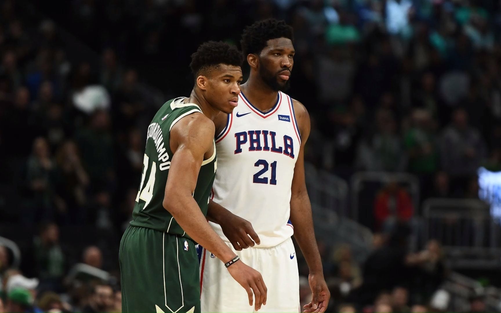 nba常规赛高清回放:76人vs雄鹿(全程高清)录像回播