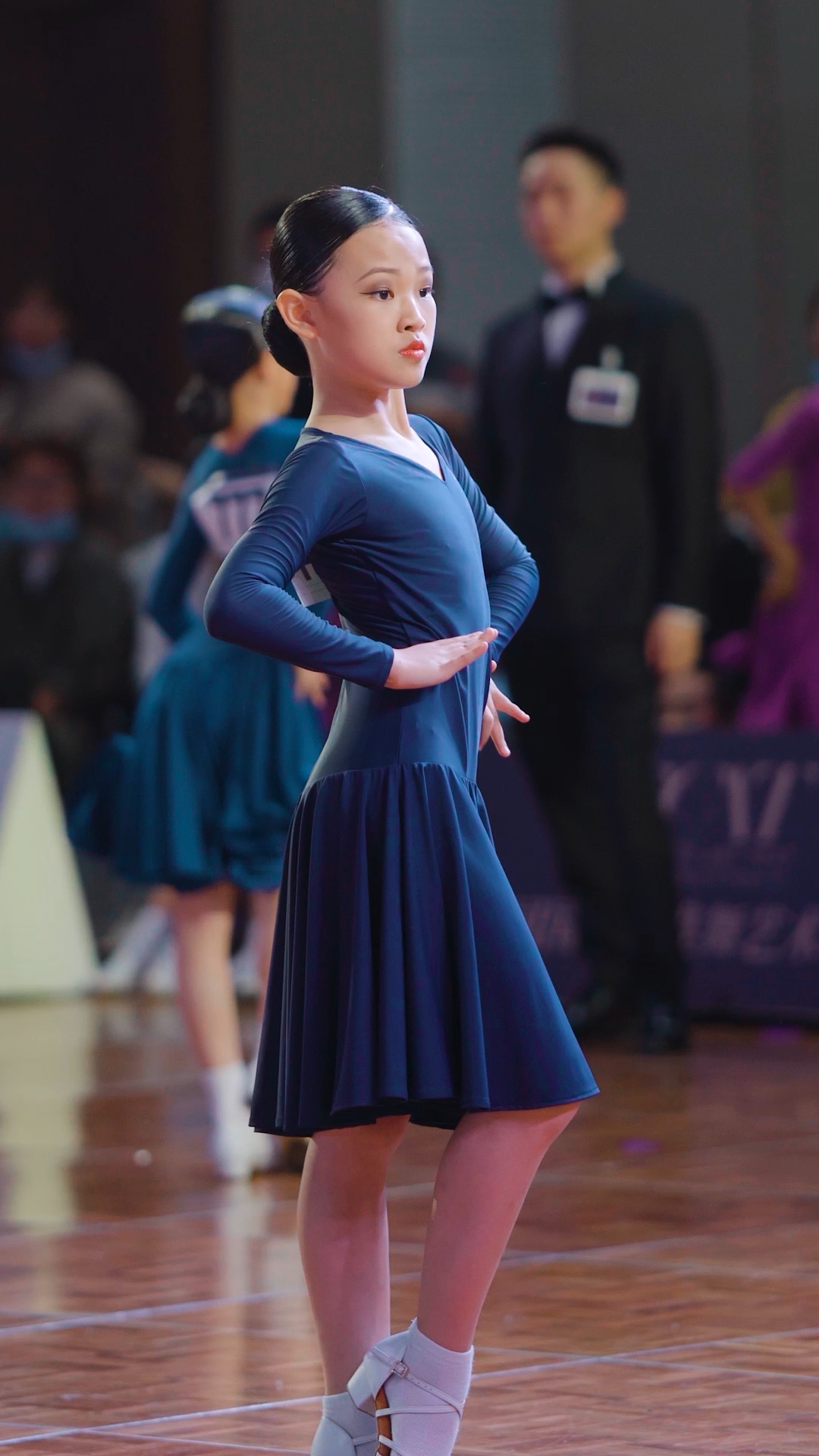 弘扬拉丁舞～cbdf恰恰