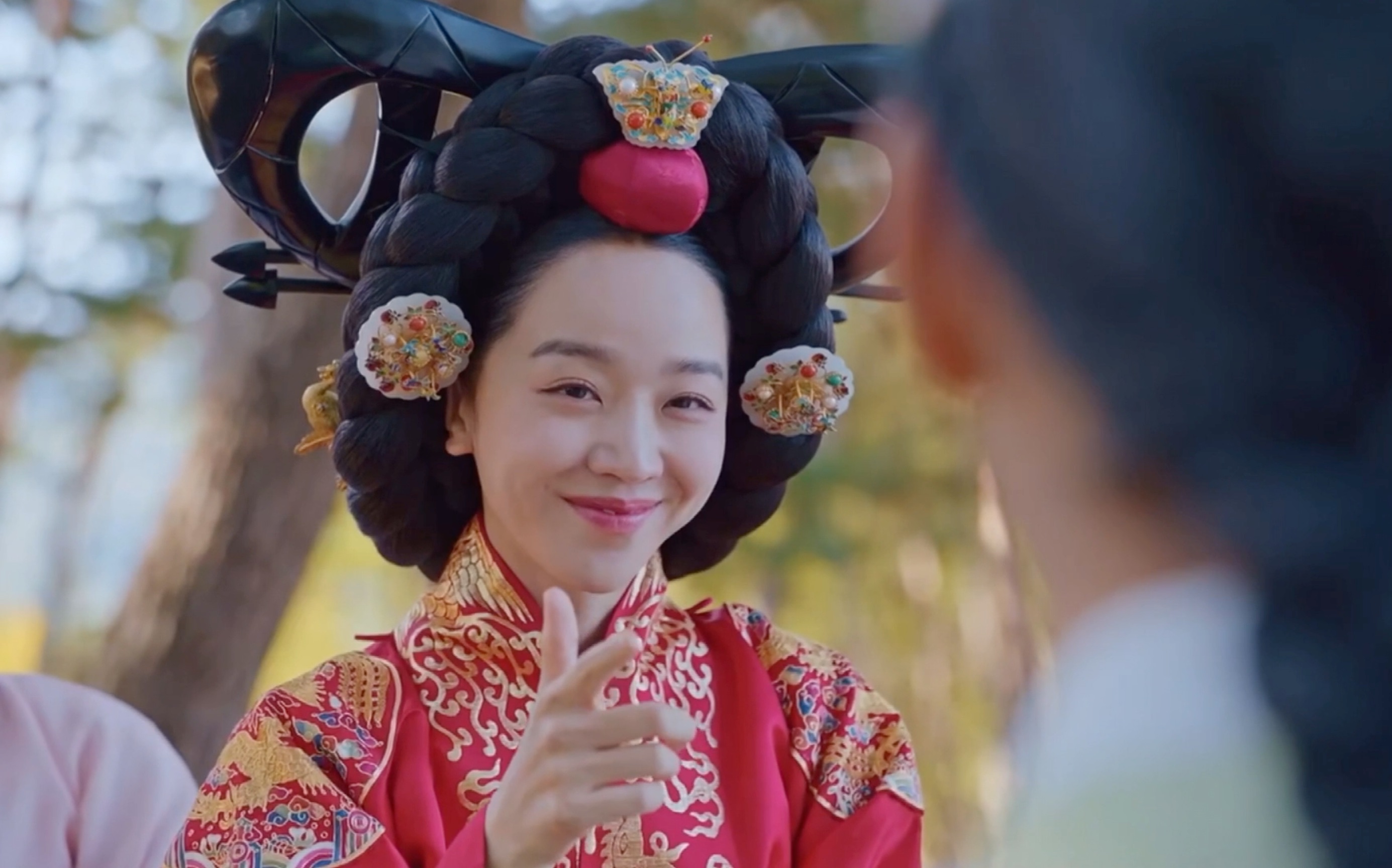 哲仁王后cut女主挖男主墙角了哈哈哈哈哈最后一声忒哈哈哈哈哈