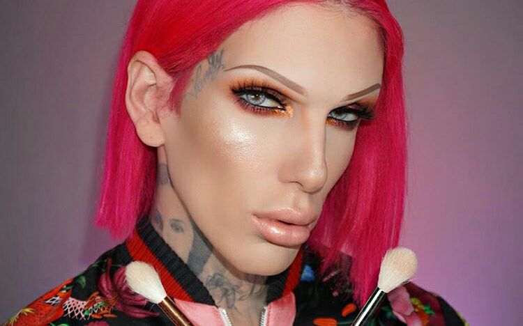 【jeffree star】价值4刀和95刀的高光对比