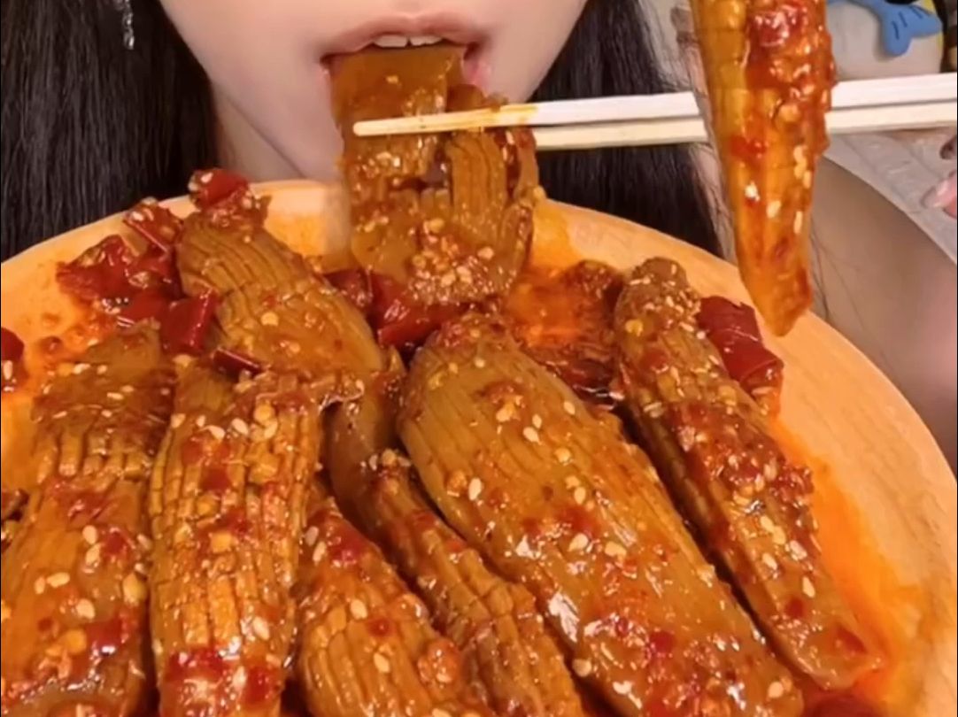 网上火的肉肉零食!香辣脆爽好过瘾哔哩哔哩bilibili