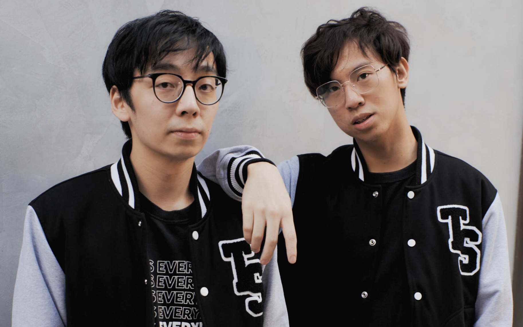 [twosetviolin]以迷妹,色氣及沙雕滤镜开启双琴侠