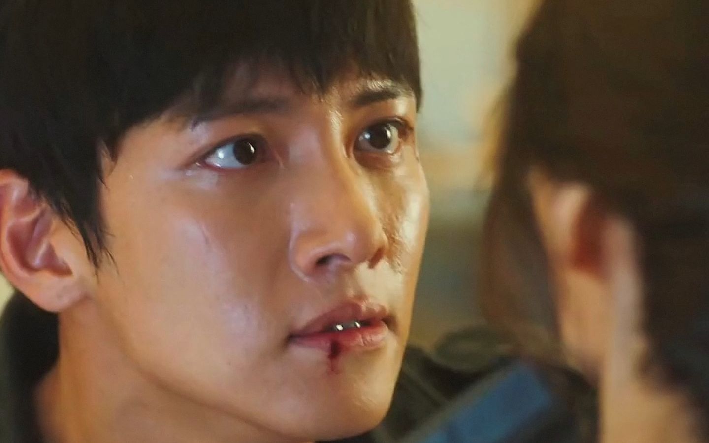 一口气看完韩剧《k2》,雇佣兵保安和财阀夫人的爱恨情仇,全长42分钟