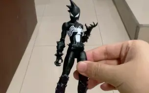 Descargar video: marvellegends 狂躁 到手浅玩