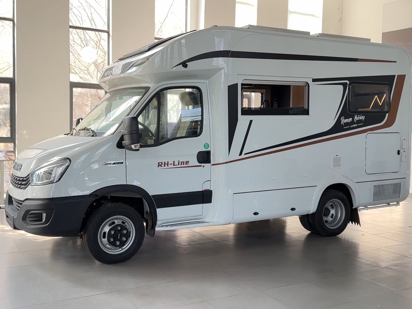 依维柯t型房车-旗舰版,好开好停的房车